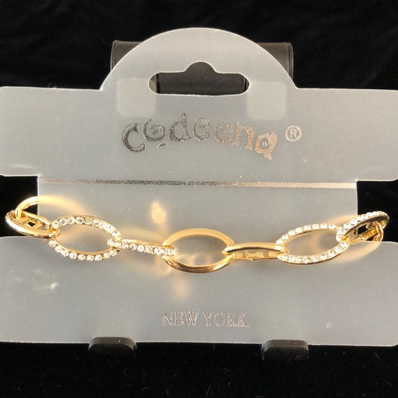 Gold Rhinestones Accented Chain Bracelet - Picture 4 of 8